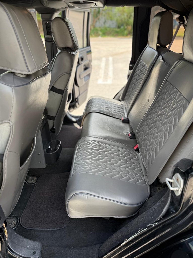 2007 Jeep Wrangler Unlimited Sahara - Photo 11